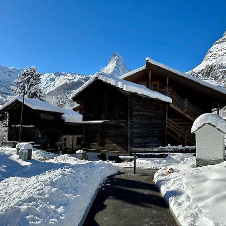 Chalet Coral Und Zermatter Stadel エクステリア 写真